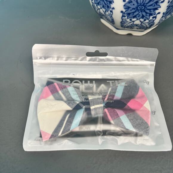 OCIA Other - NWT OCIA Pink Blue White Plaid Men's Bow tie
